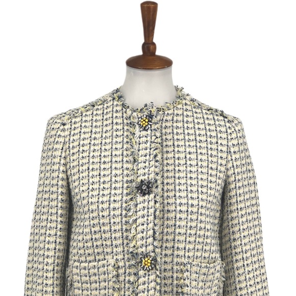 Zara Basics Cream Tweed Style Blazer Flower Button - Picture 2 of 9